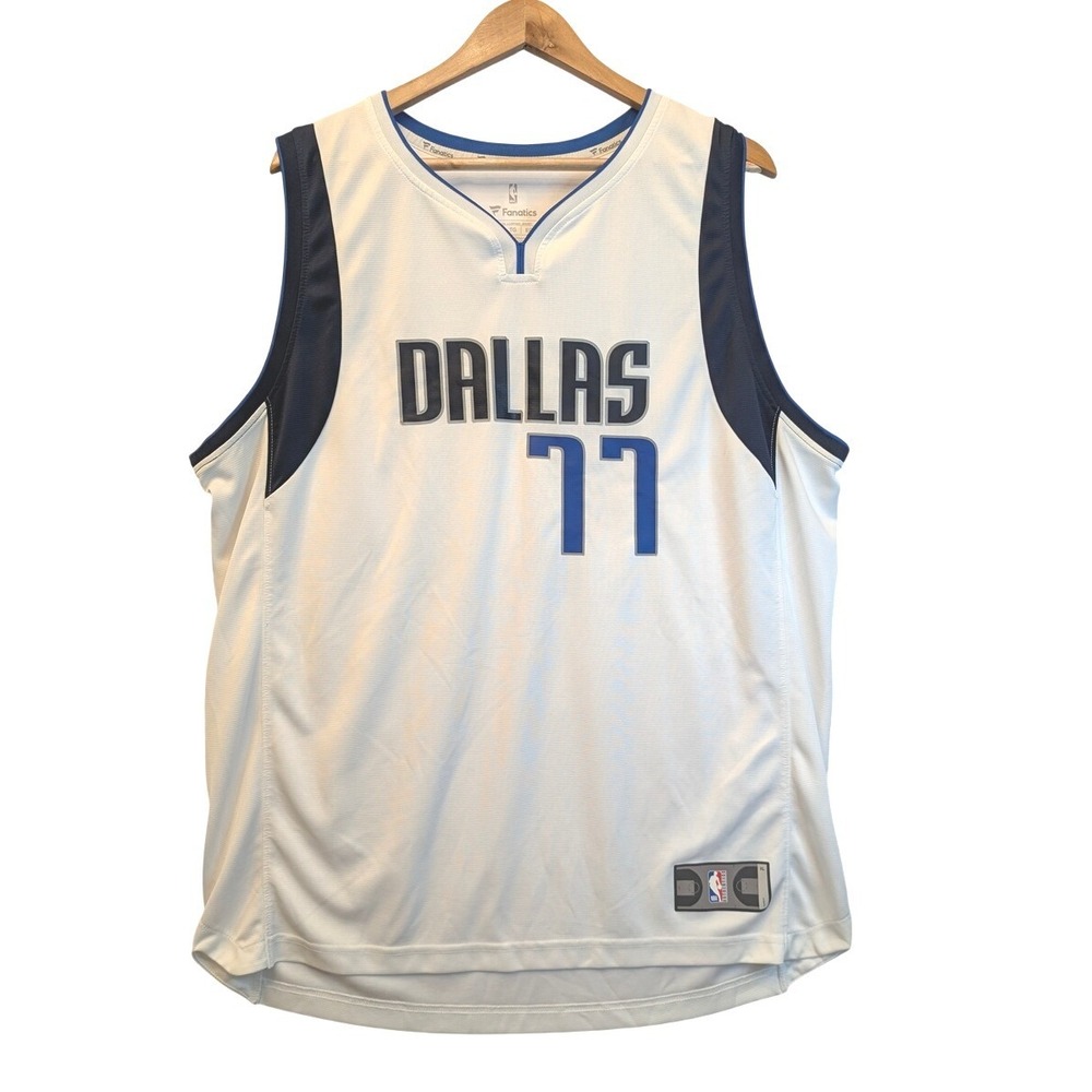 Luka Doncic Dallas Mavericks Fanatics White Fast Break Jersey Mens XL 77 NBA